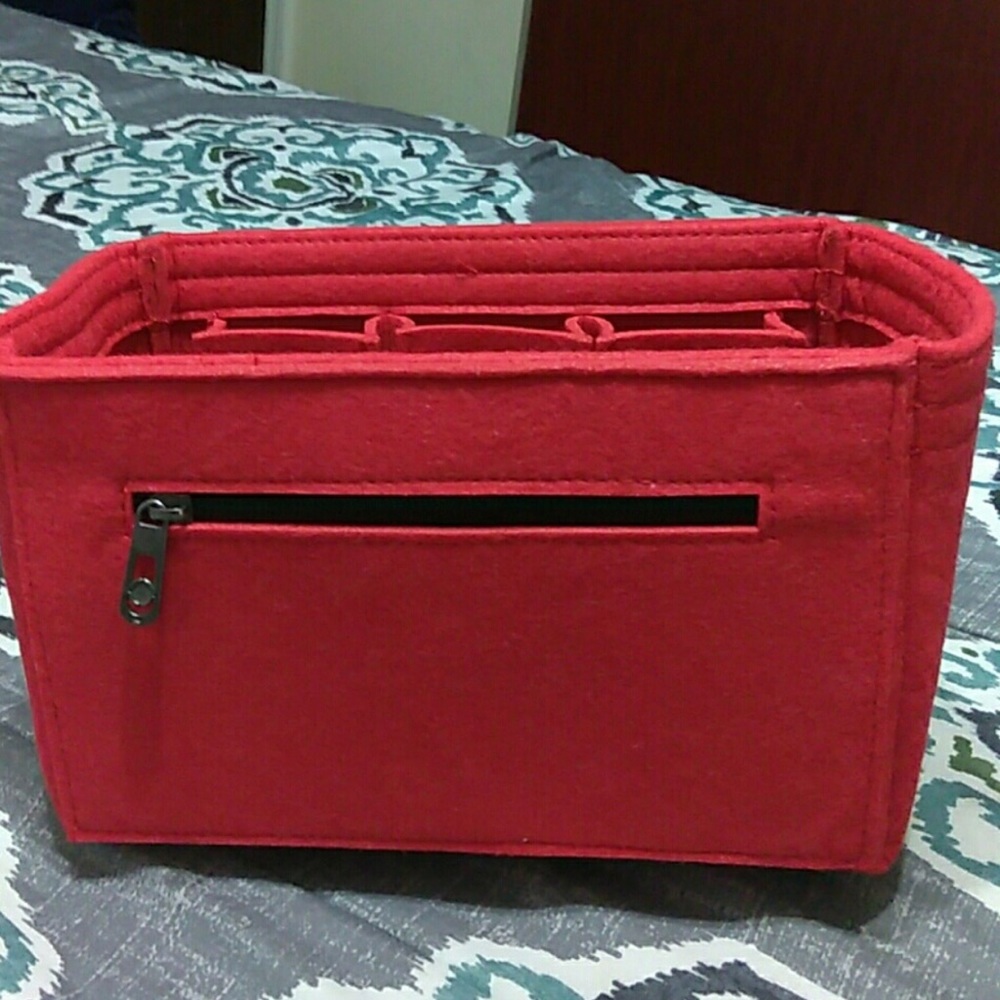 Speedy 25 purse organizer